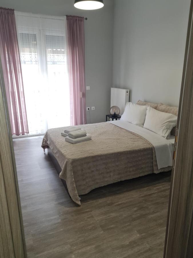 Easy Living B1 Kai B2 Apartment