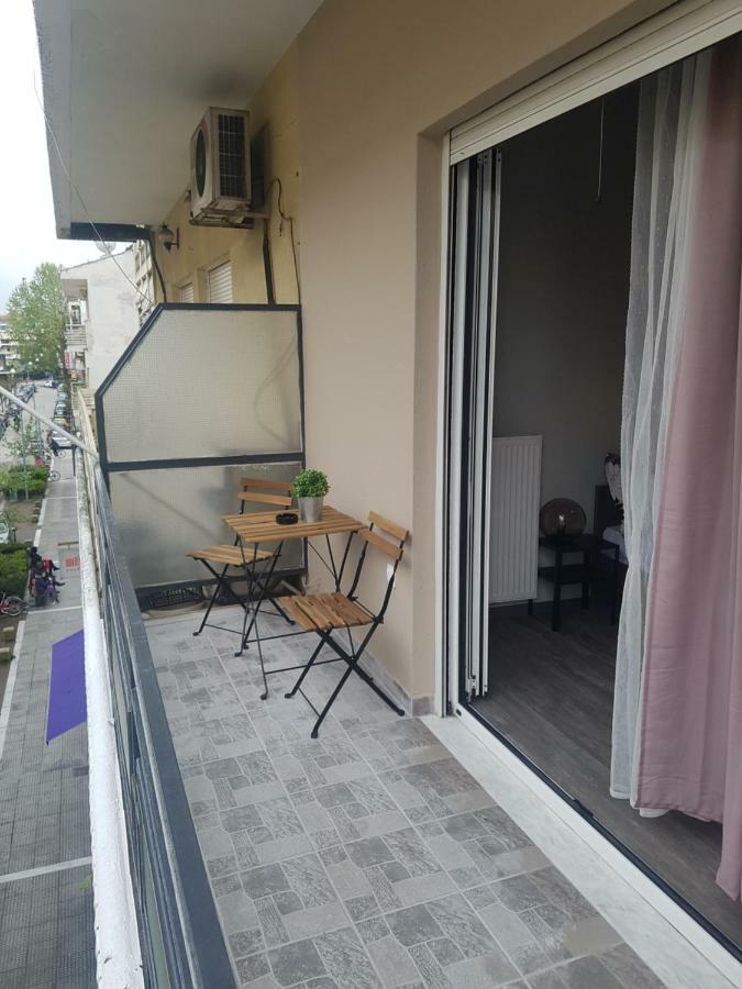 Easy Living B1 Kai B2 Apartment